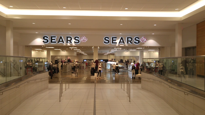 Sears Canada store at Oshawa Centre, 2017