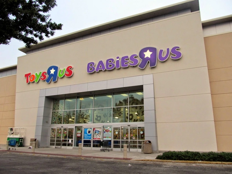 Toys R Us and Babies R Us store exterior